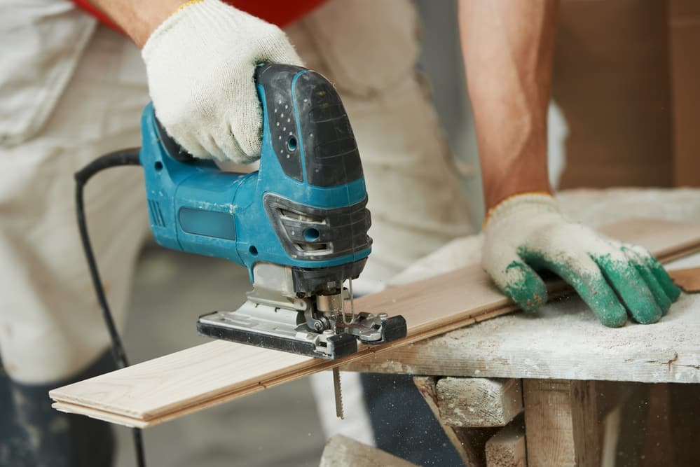 Unfallgefahr mit Stichsäge