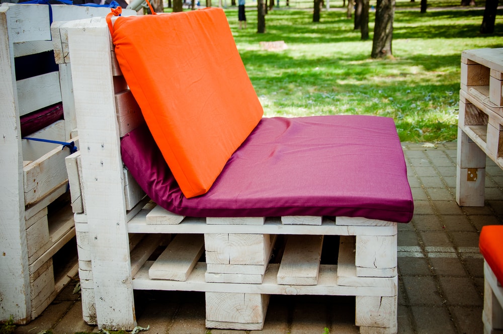 Schöne Gartenbank aus Paletten